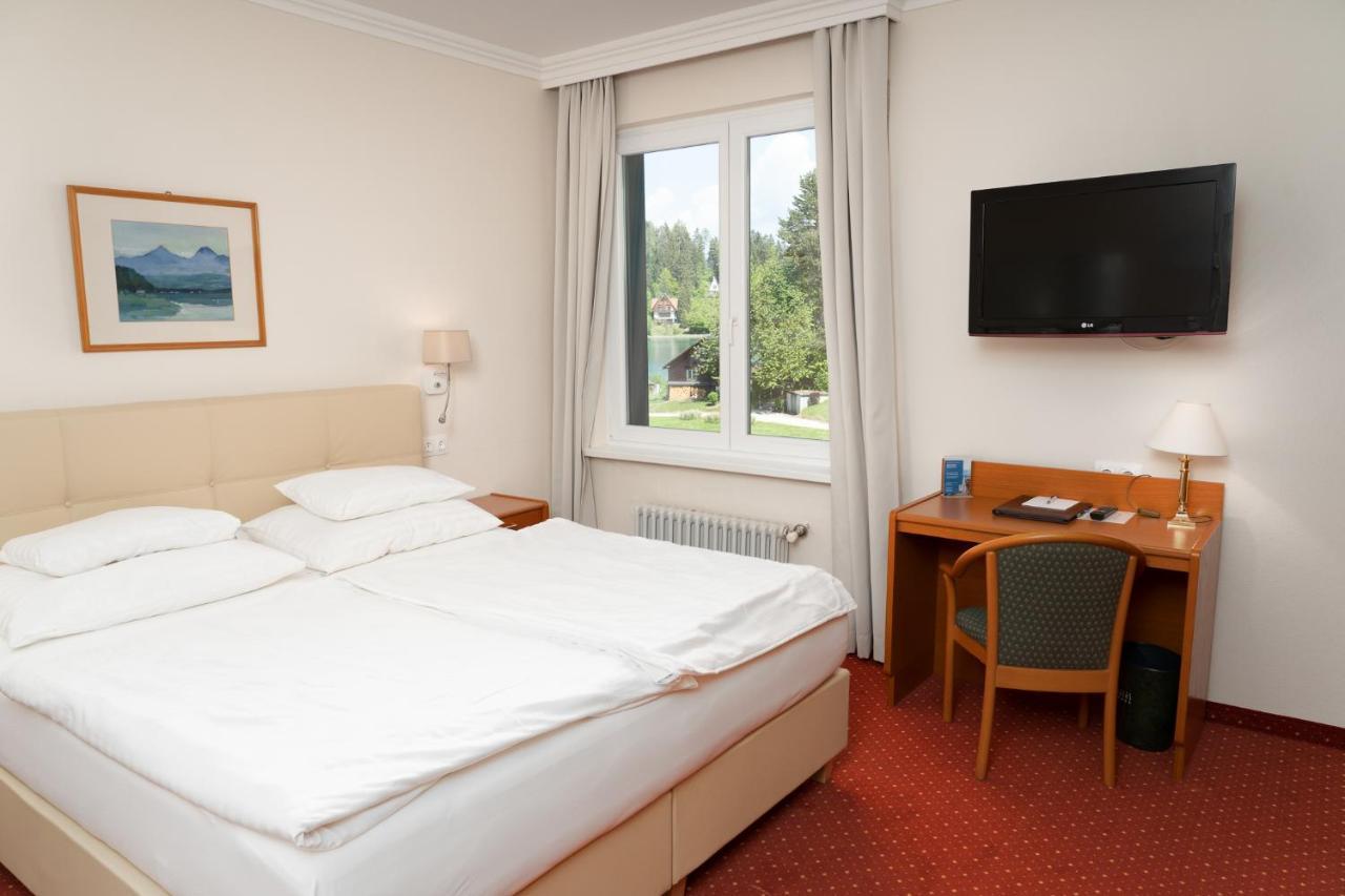 Inselhotel Faakersee ฟาคอัมซี ภายนอก รูปภาพ